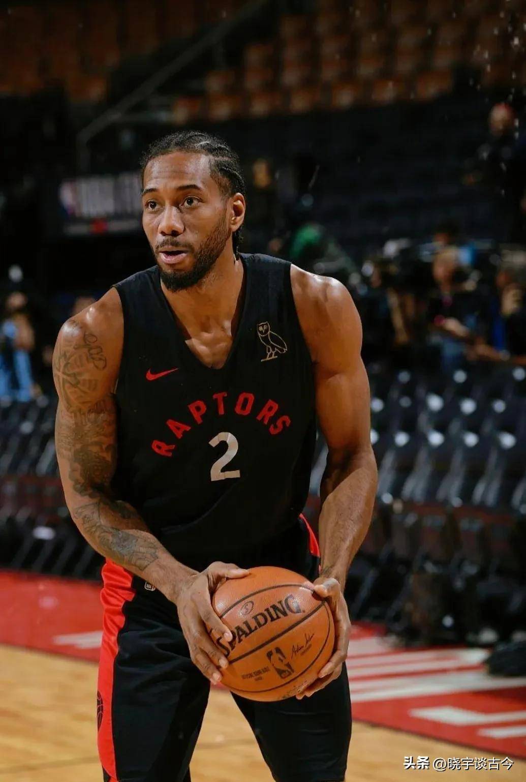 对群机动 对群机动