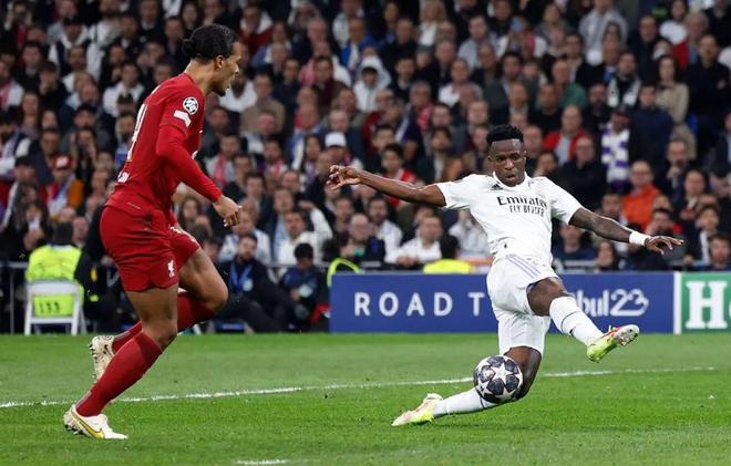 与第三人前 与第三人前