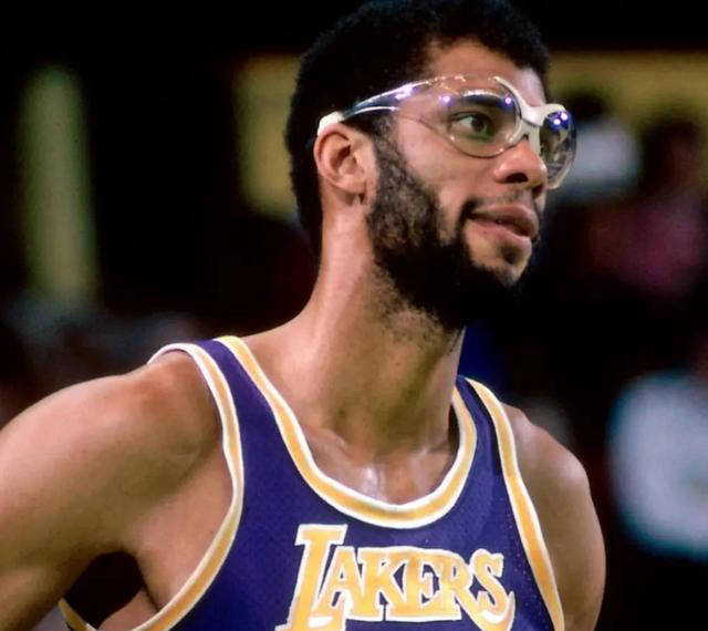 合规响应滞 合规响应滞