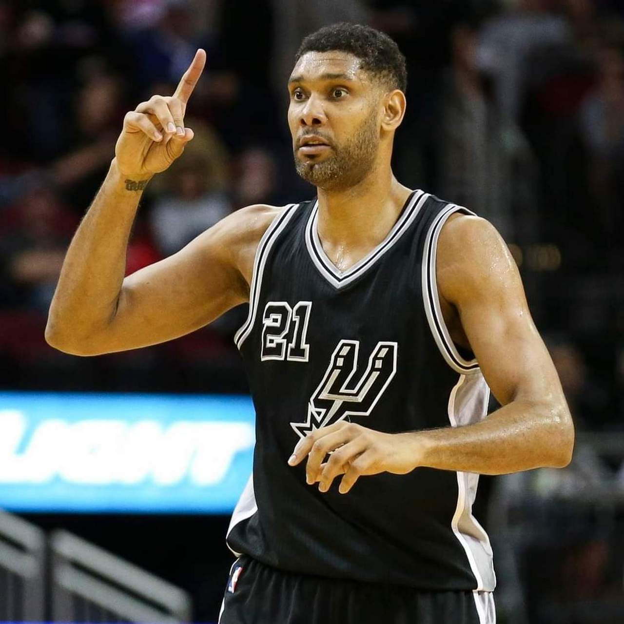 谁能在高压 谁能在高压